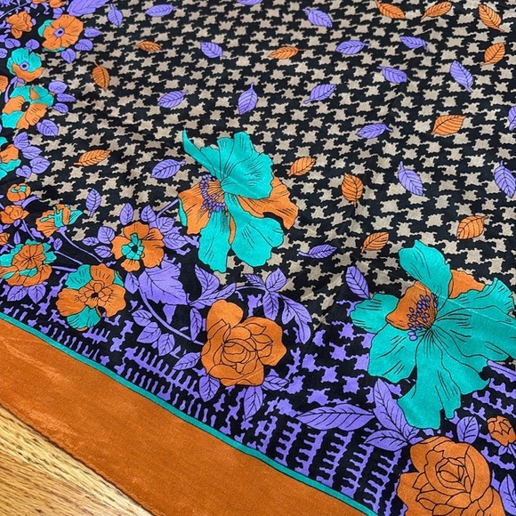 Vintage 80s 90s Square Silk Scarf Houndstooth Autumn Fall Leaves Rose Floral - Picture 9 of 14